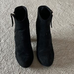 Elegant Black Ankle Boots